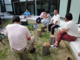 開始直後のまじめ風宴会風景。この後徐々に怪獣が増殖しました。