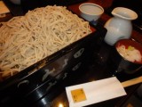 大盛りグループが食べた二八蕎麦。これでも十分おいしかったです。