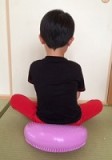 座るだけ